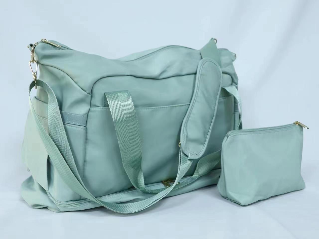 Fitness travel bag
